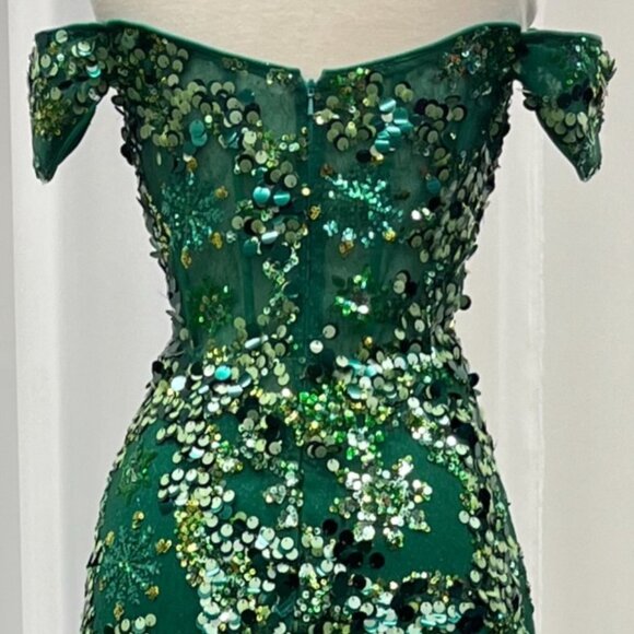 15. Green Spangle Off the Shoulder Mermaid Dress - Picture 4 of 4